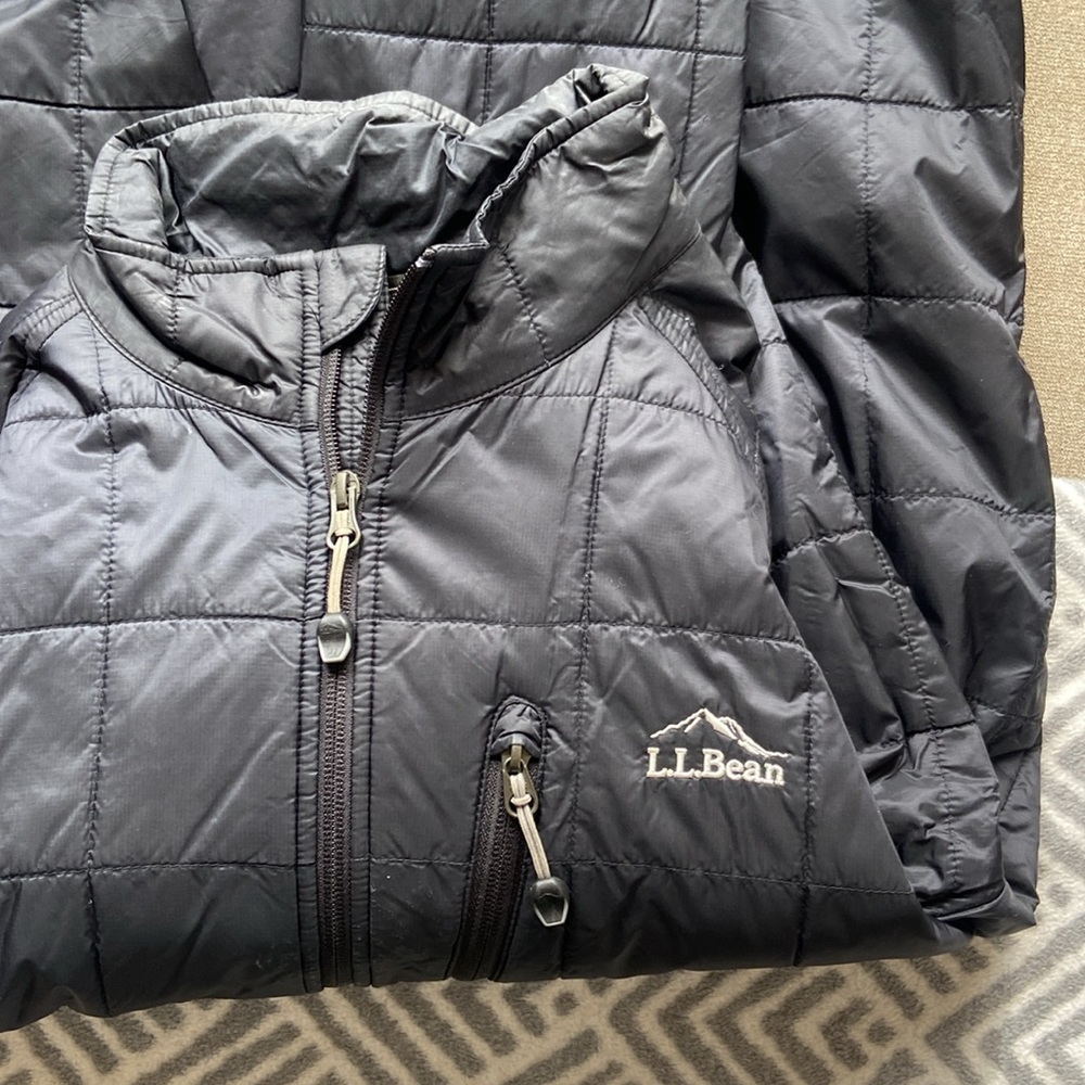 LL bean jacket - Picture 3 of 8